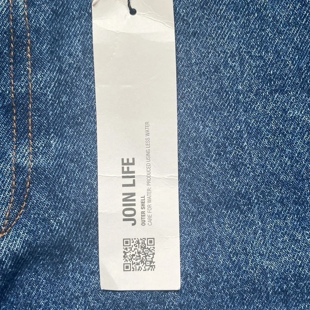 Zara Jean Shorts Raw Distressed Hem High Rise Dark Wash Size 10 - Picture 15 of 15